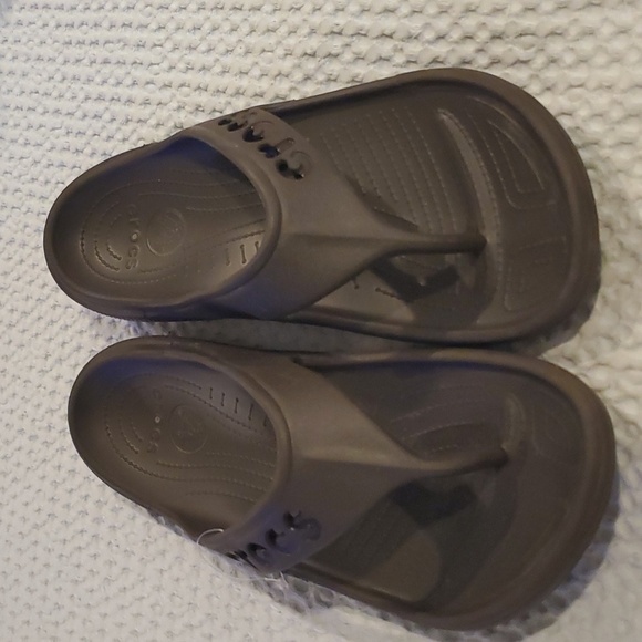 CROCS Other - 📌CROCS Iconic Crocs Comfort Lightweight. Flexible 360-degree comfort (#5)